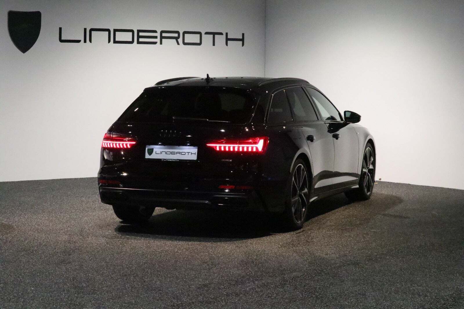 Audi A6 55 TFSi e S-line Avant quattro S-tr.