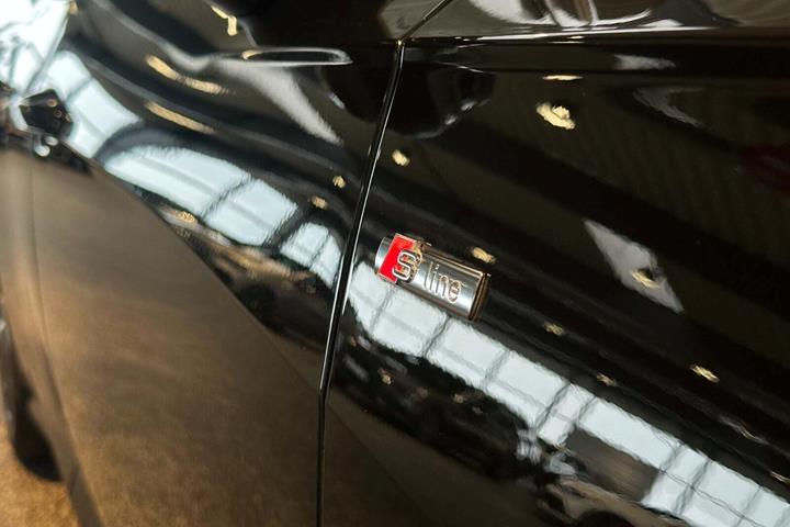 Sort Audi A6 fra 2023