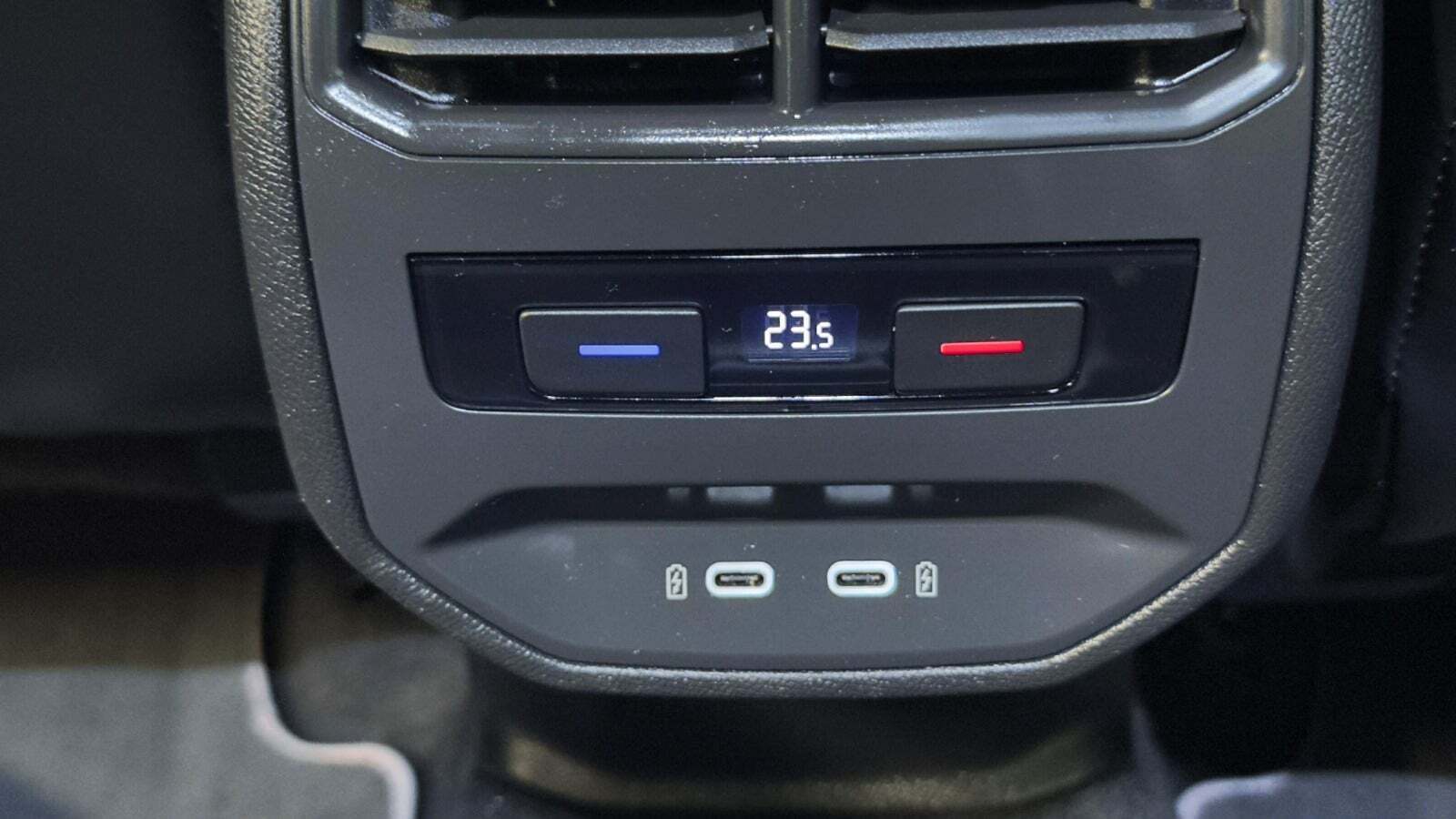 Sort Seat Leon fra 2021