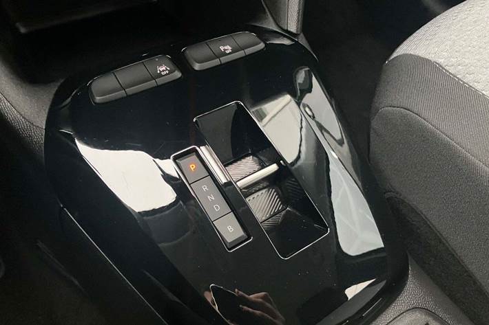 Sort Opel Corsa-e fra 2023