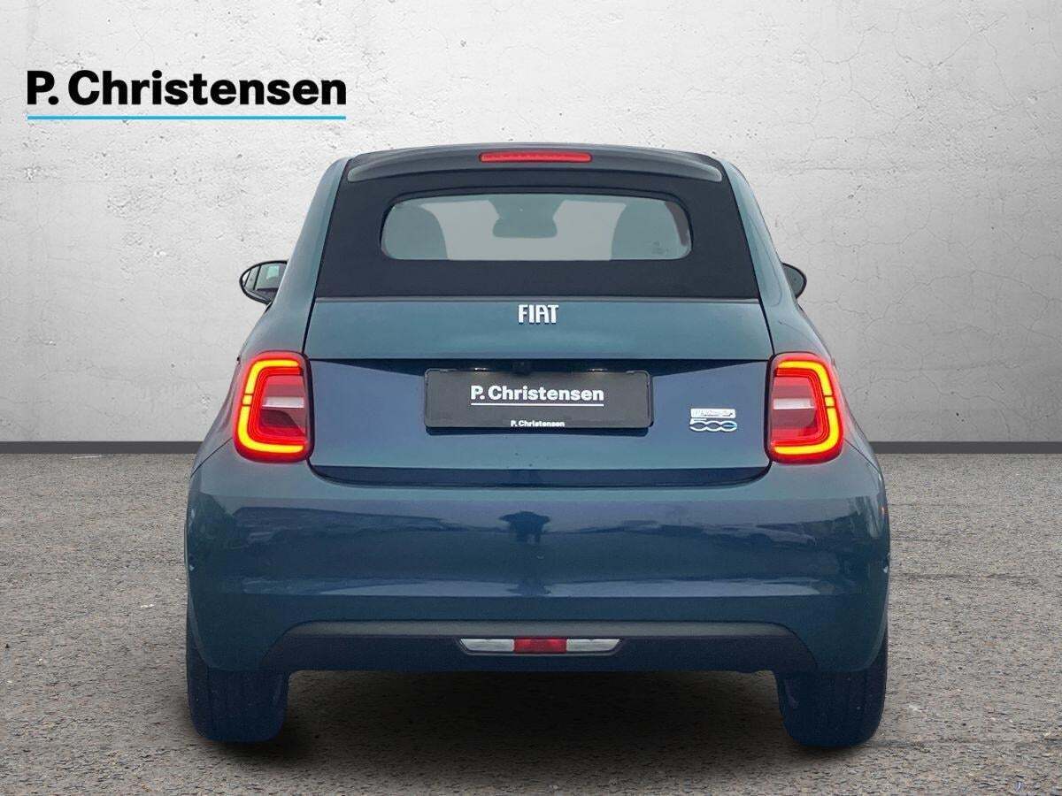 Fiat 500e 42 Icon Cabrio