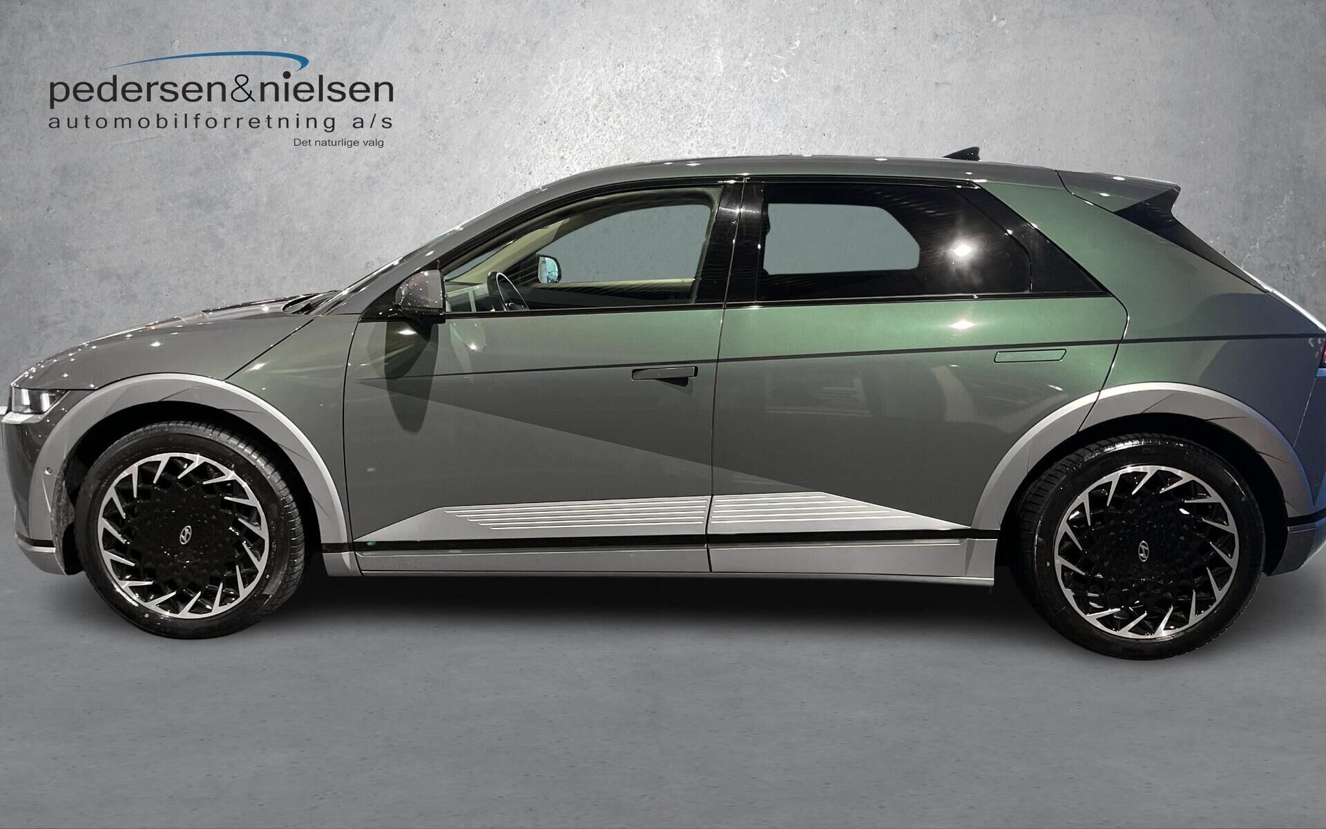 Hyundai Ioniq 5 Electric 72,6 kWh Uniq 218HK 5d Aut.