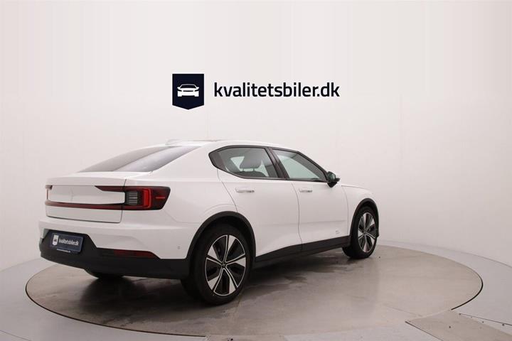 Sølv Polestar 2 fra 2023