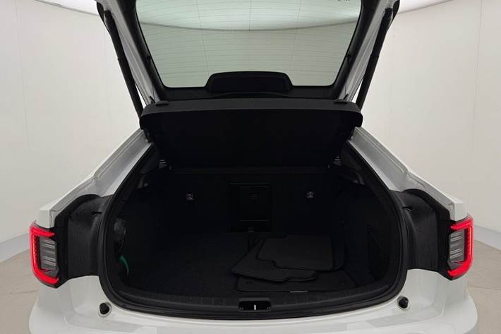 Sølv Polestar 2 fra 2023