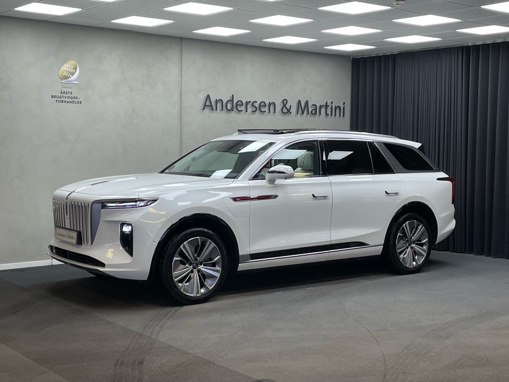 Hongqi E-HS9 EL Comfort 4x4 435HK 5d Aut.