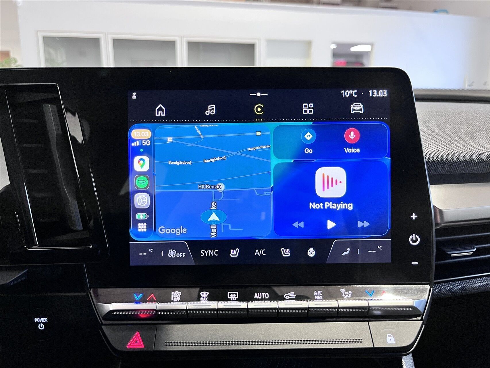 Hvid Renault Mégane fra 2023