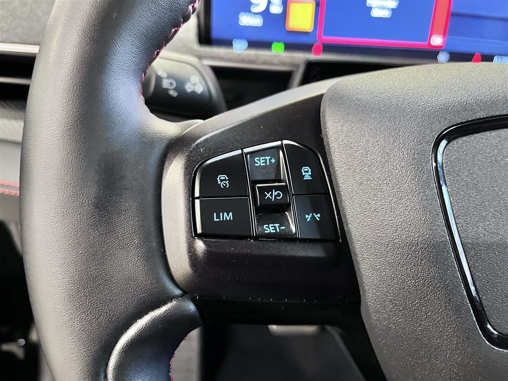 Sort Ford Mustang Mach-E fra 2022