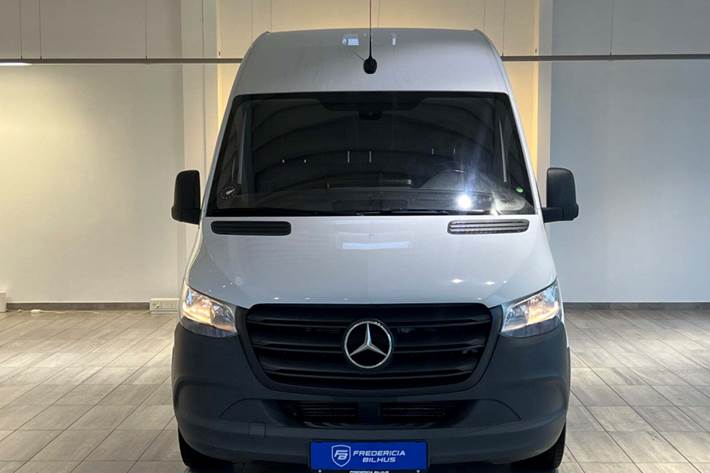 Hvid Mercedes Sprinter 314 fra 2021