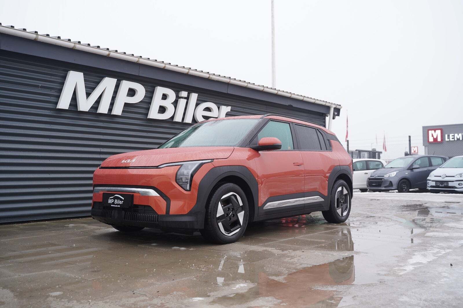 Kia EV3 81 Long Range Access