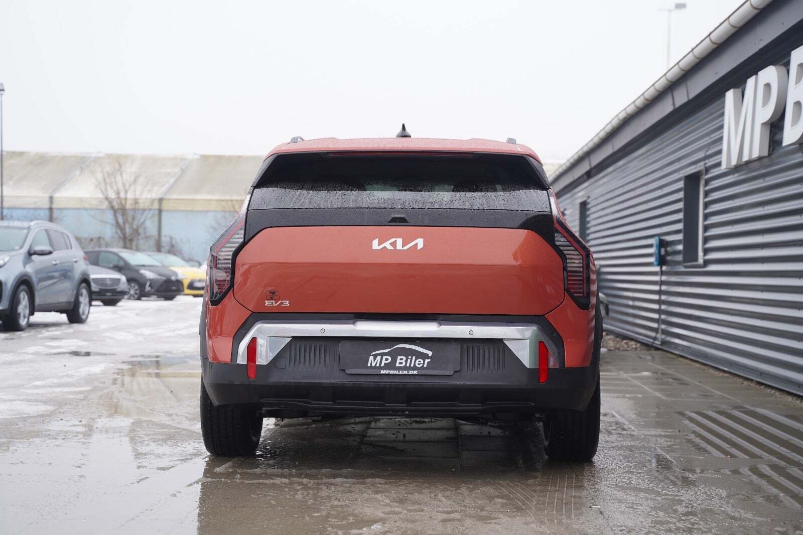 Kia EV3 81 Long Range Access