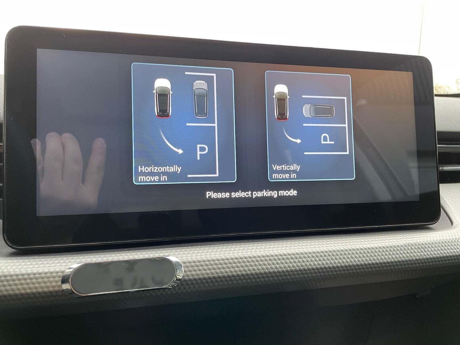 Grå Aiways U5 fra 2022