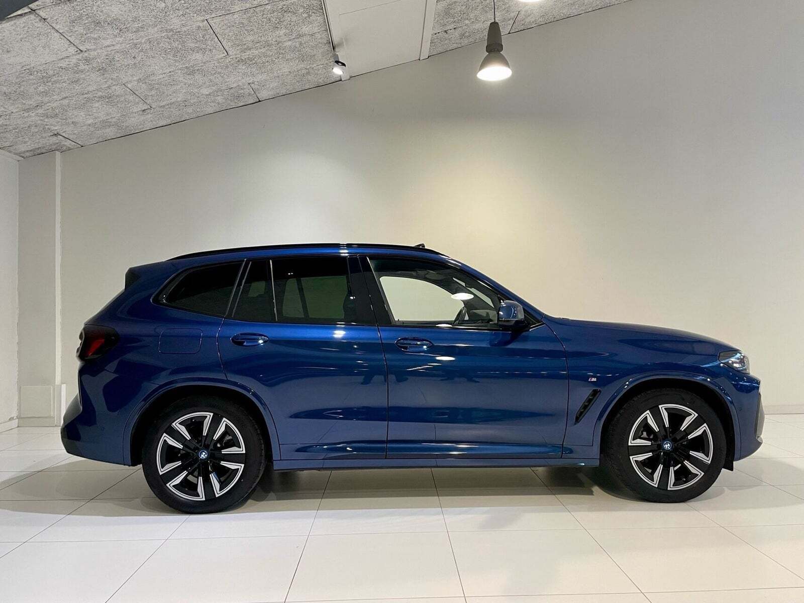 BMW iX3 Charged M-Sport