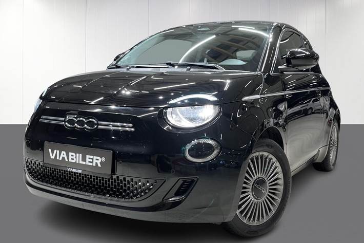 Sort Fiat 500e fra 2024 set udefra
