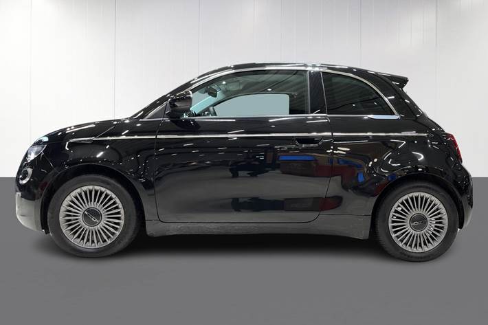 Sort Fiat 500e fra 2024