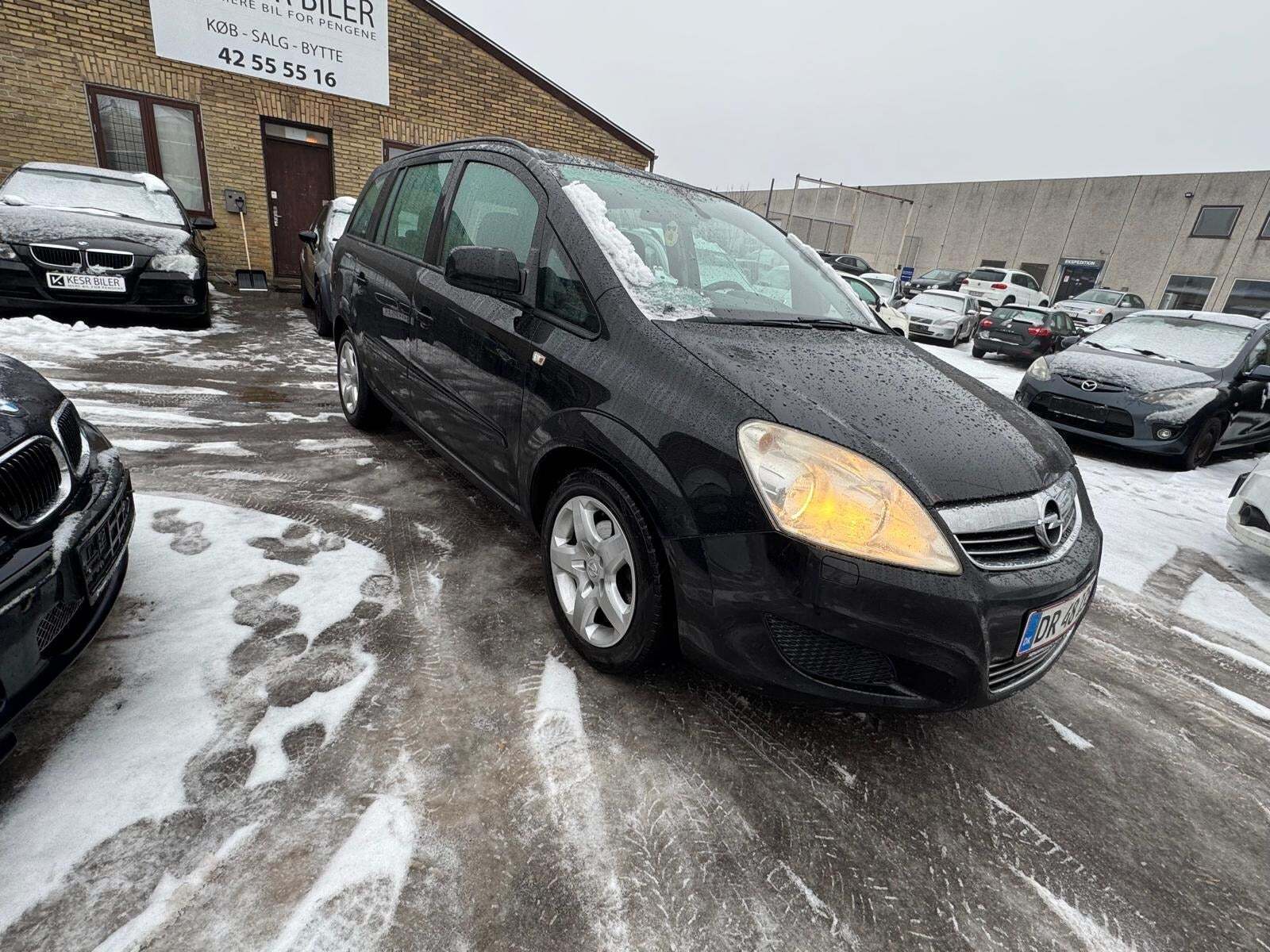 Opel Zafira 1,8 16V Enjoy 7prs