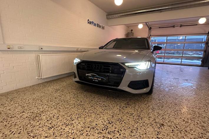 Grå Audi A6 fra 2020