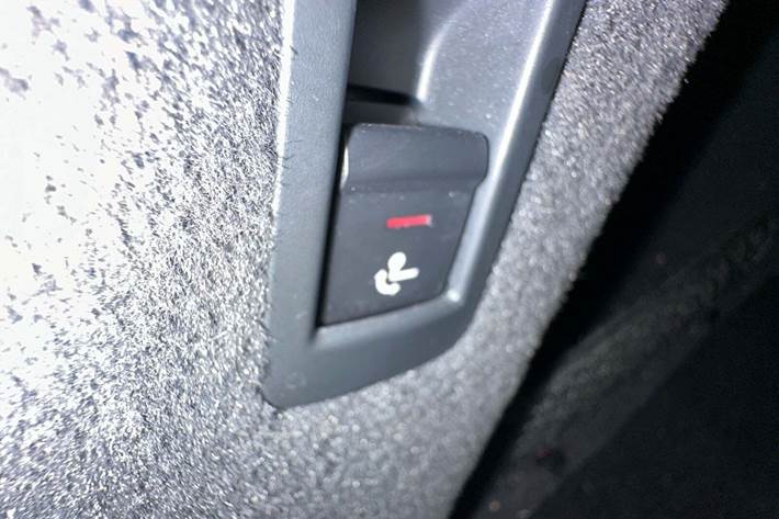 Grå Audi A6 fra 2020