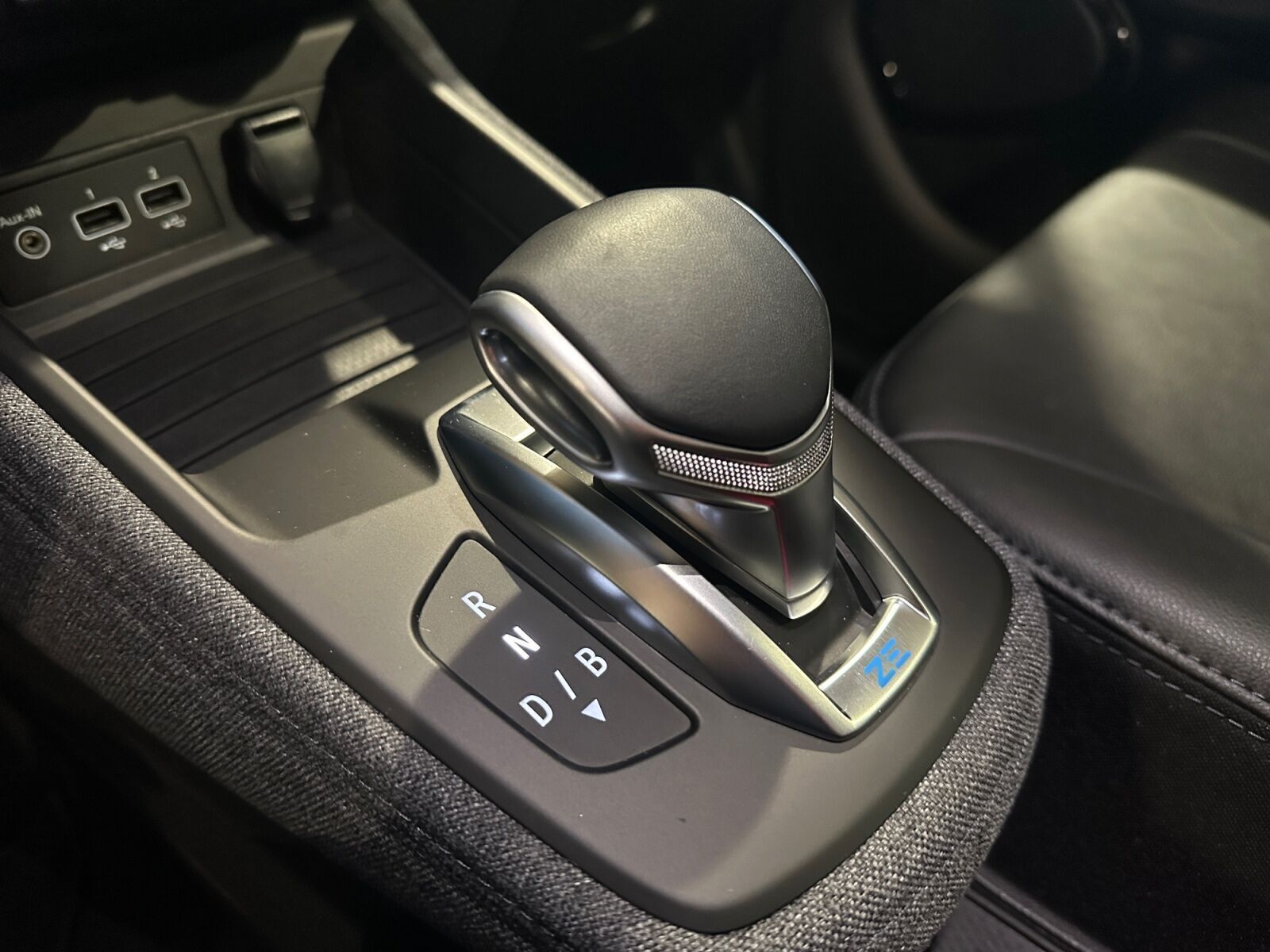 Grå Renault Zoe fra 2022