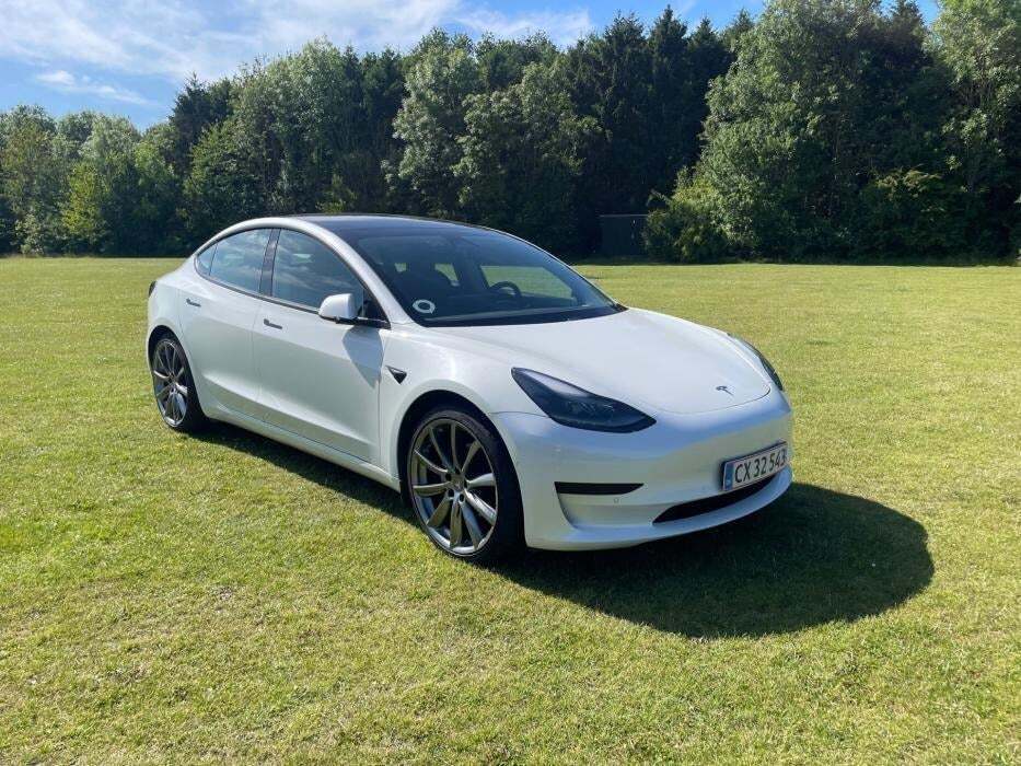 Tesla Model 3 Standard Range+ RWD