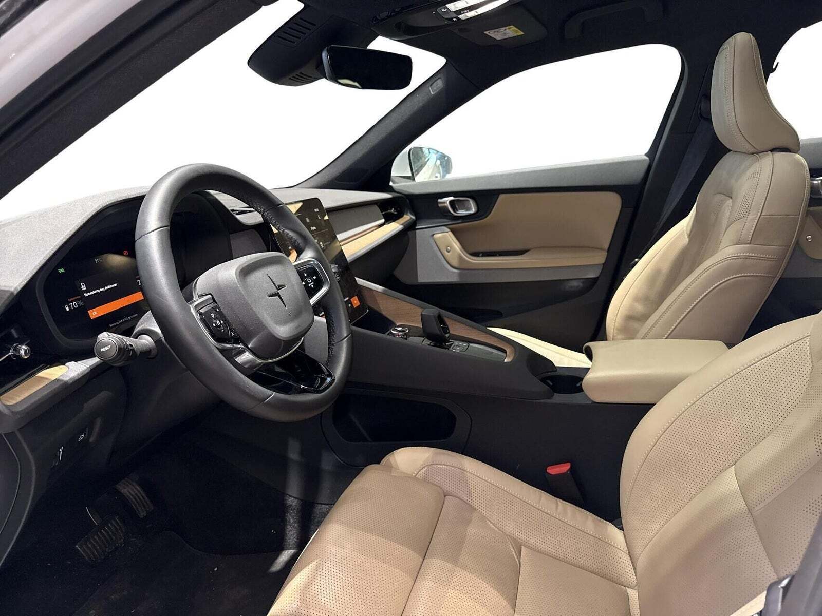 Hvid Polestar 2 fra 2023