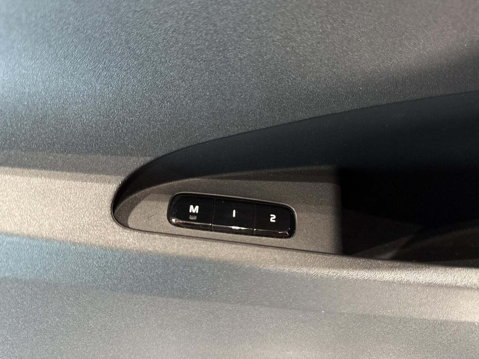 Hvid Polestar 2 fra 2023