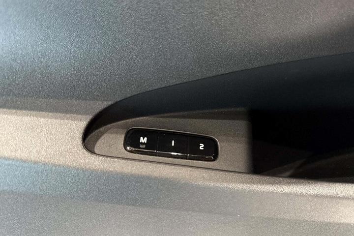 Hvid Polestar 2 fra 2023