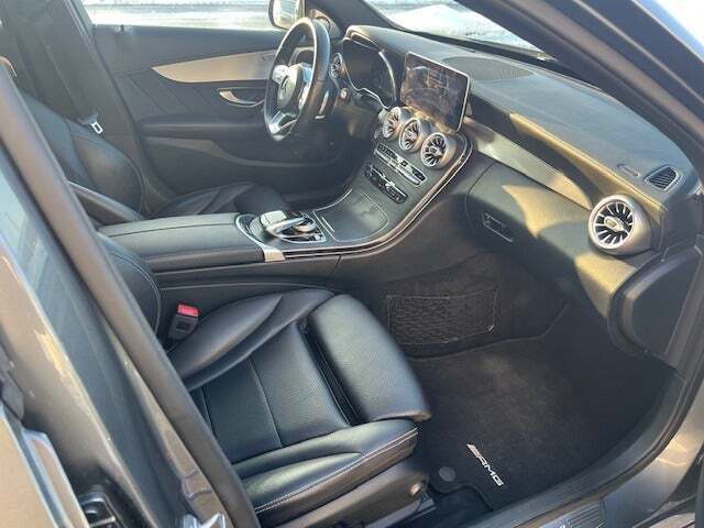 Mercedes C220 d 2,0 AMG Line stc. aut.