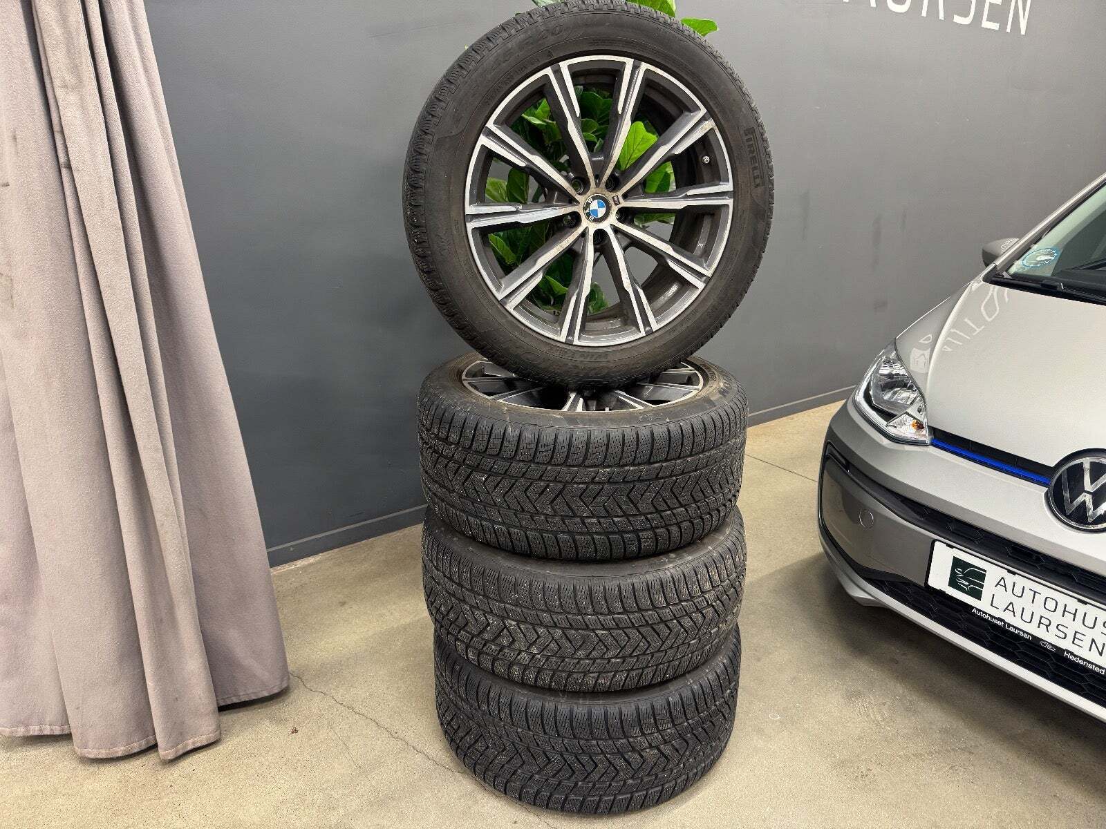 Sort BMW X5 fra 2019