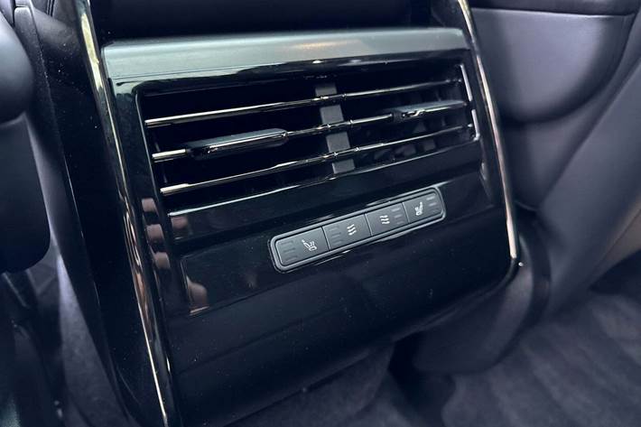 Sort Land Rover Range Rover sport fra 2025