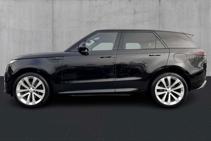 Sort Land Rover Range Rover sport fra 2025