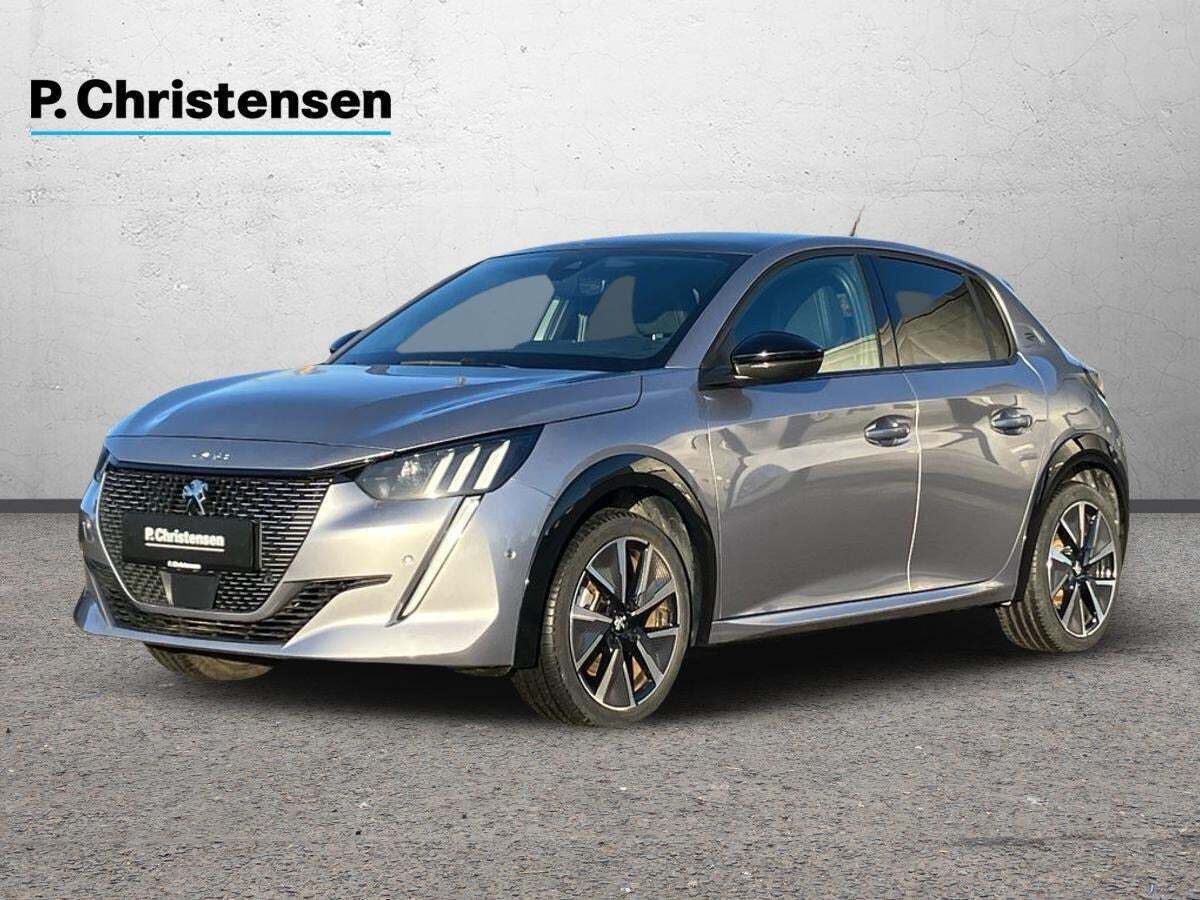 Peugeot e-208 50 GT Sky