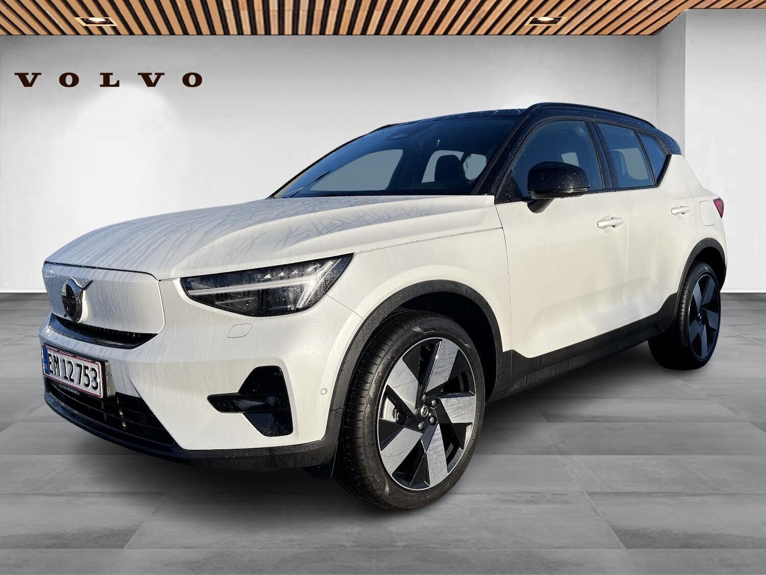 Volvo EX40 Extended Range Ultra