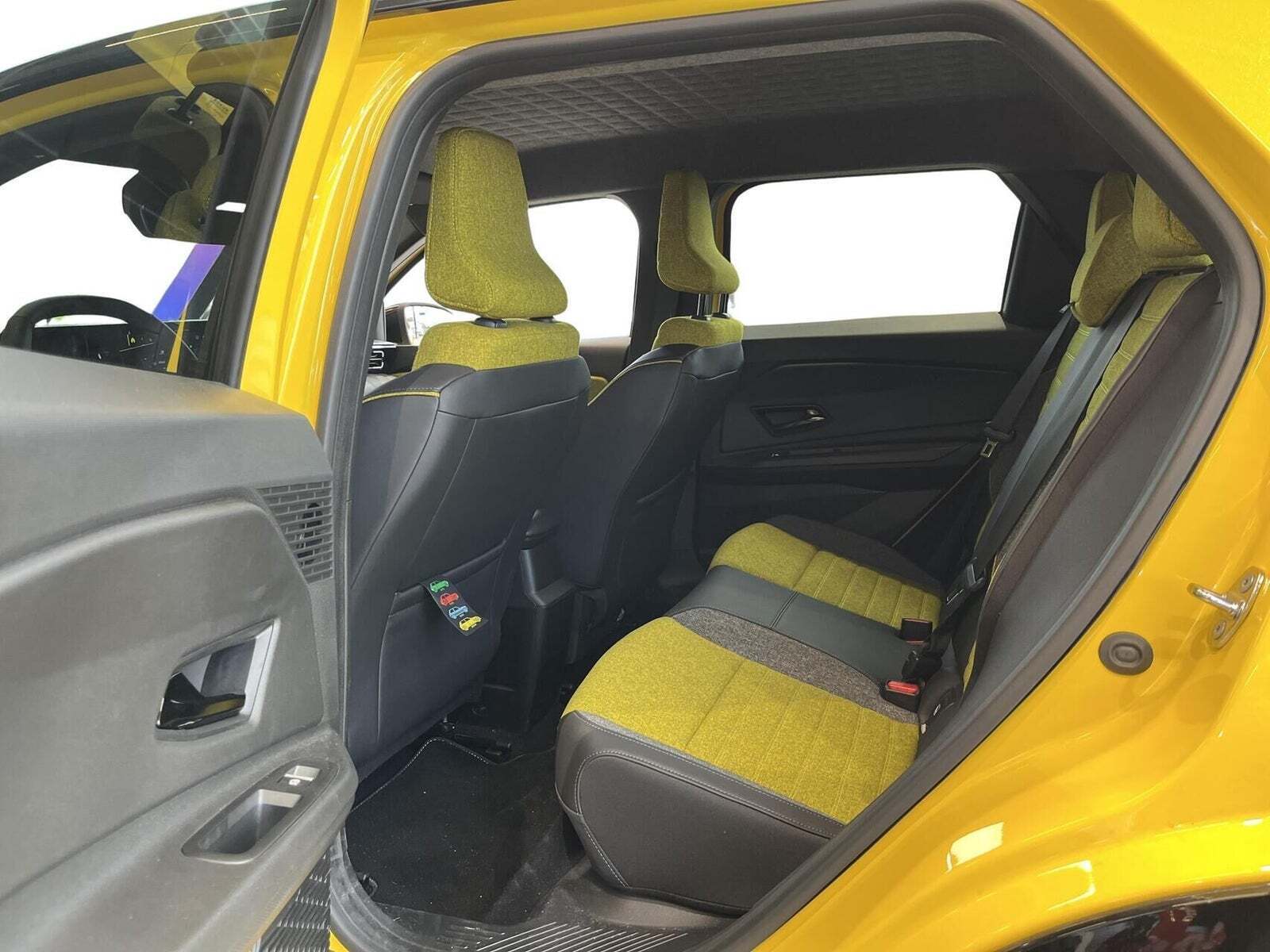 Renault 5 E-Tech 52 Iconic