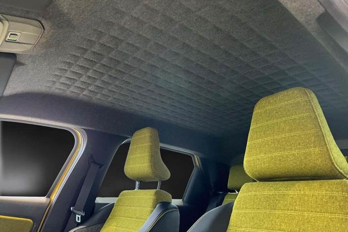 Gul Renault 5 E-Tech fra 2025