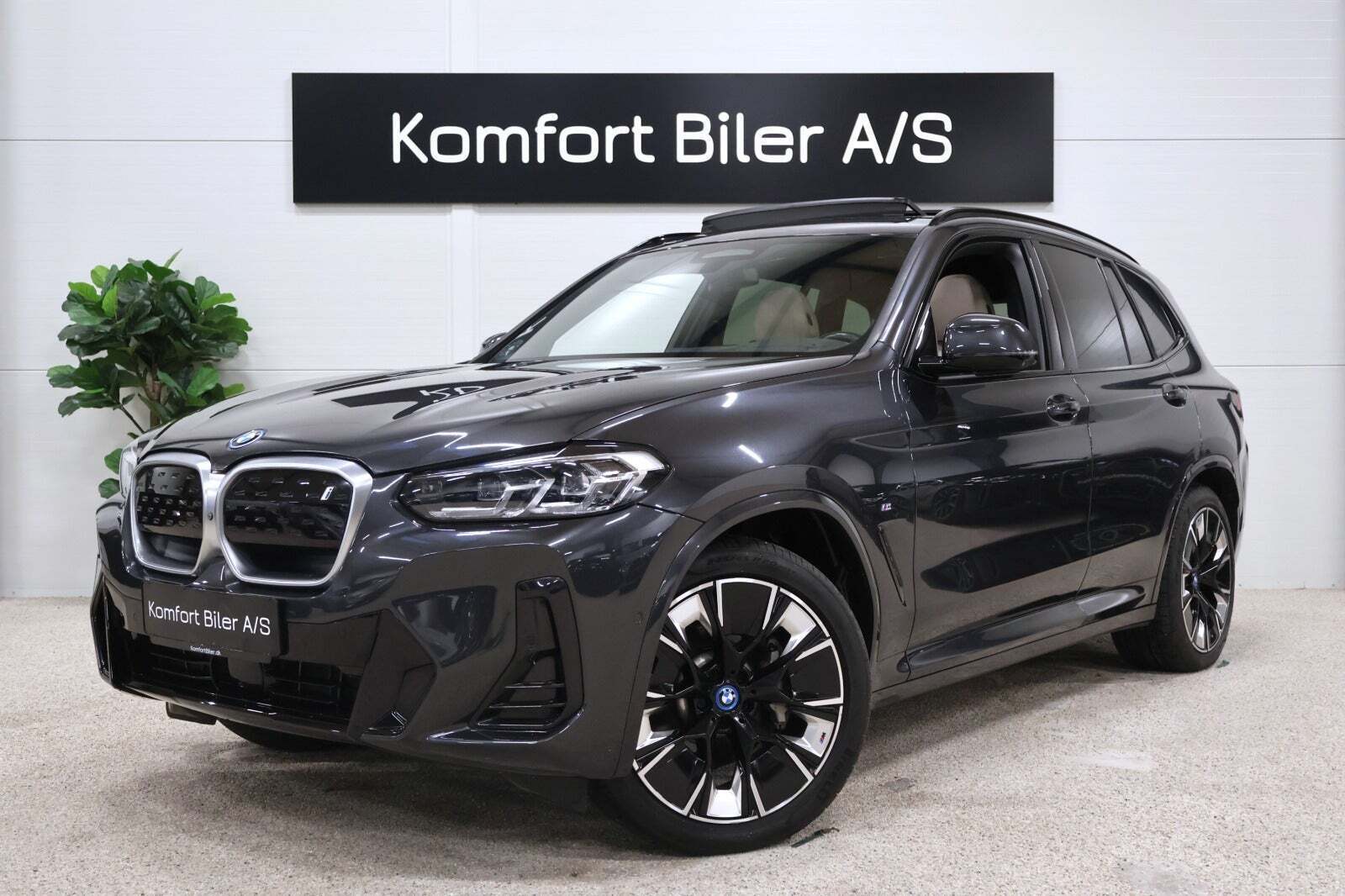 BMW iX3 Charged Plus M-Sport