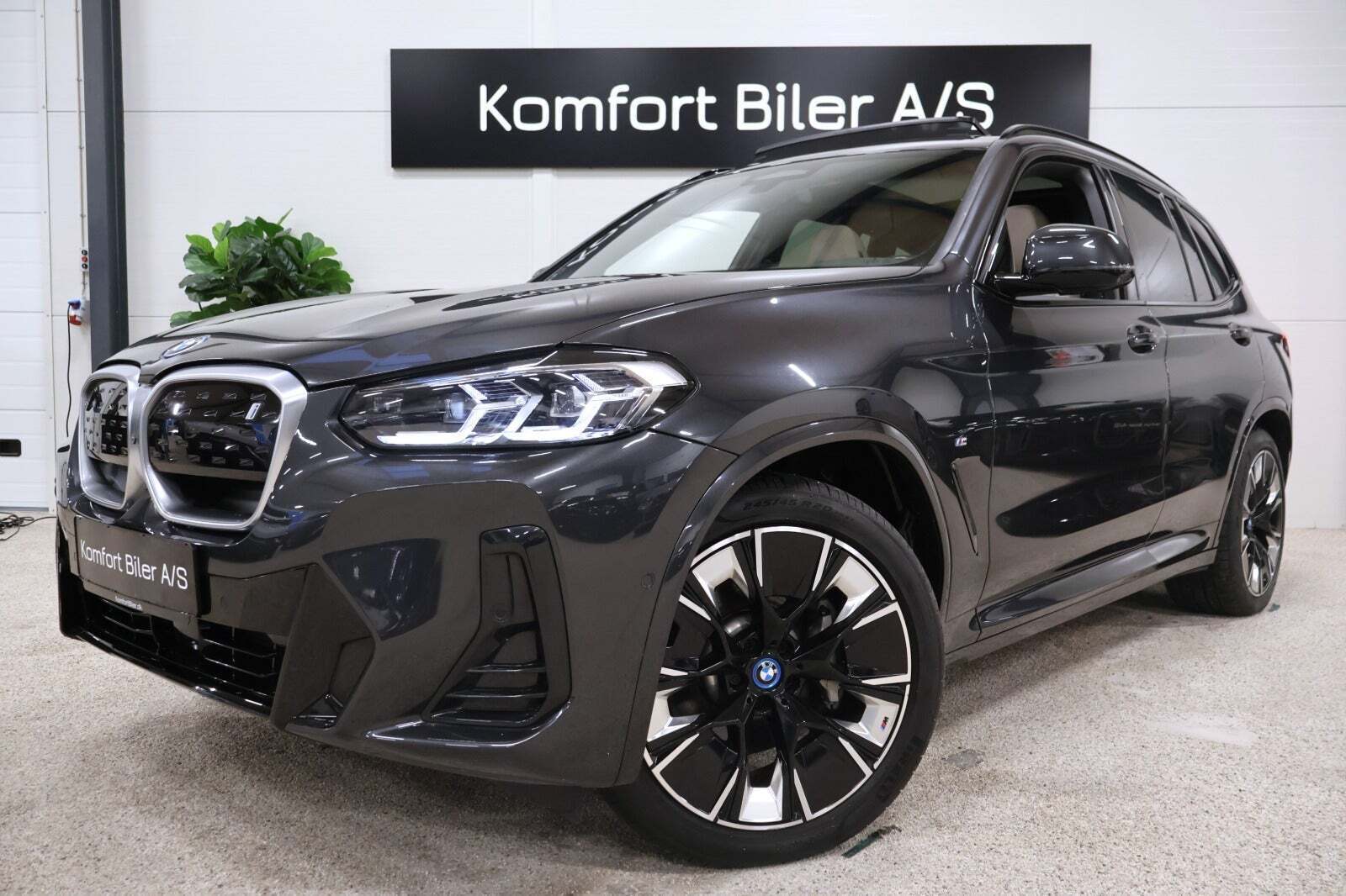 BMW iX3 Charged Plus M-Sport