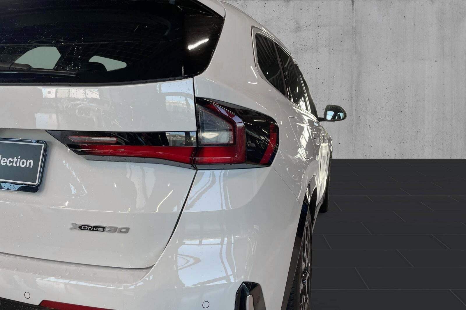 Hvid BMW iX1 fra 2023