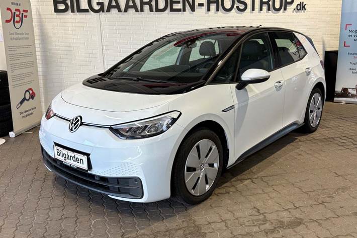 Hvid VW ID.3 fra 2022 set udefra
