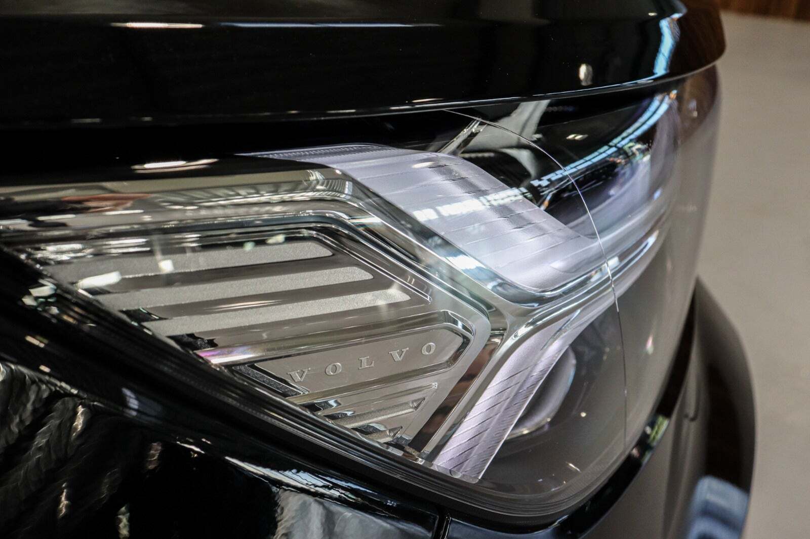 Volvo XC40 P6 ReCharge Plus