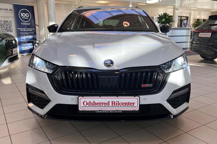 Hvid Skoda Octavia fra 2021