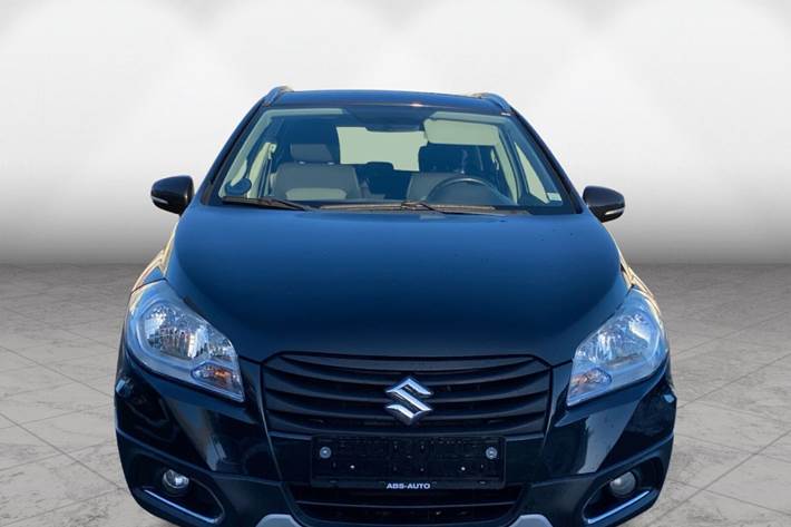 Sort Suzuki S-Cross fra 2014