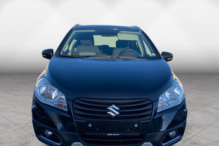 Sort Suzuki S-Cross fra 2014