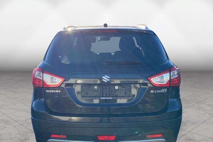 Sort Suzuki S-Cross fra 2014