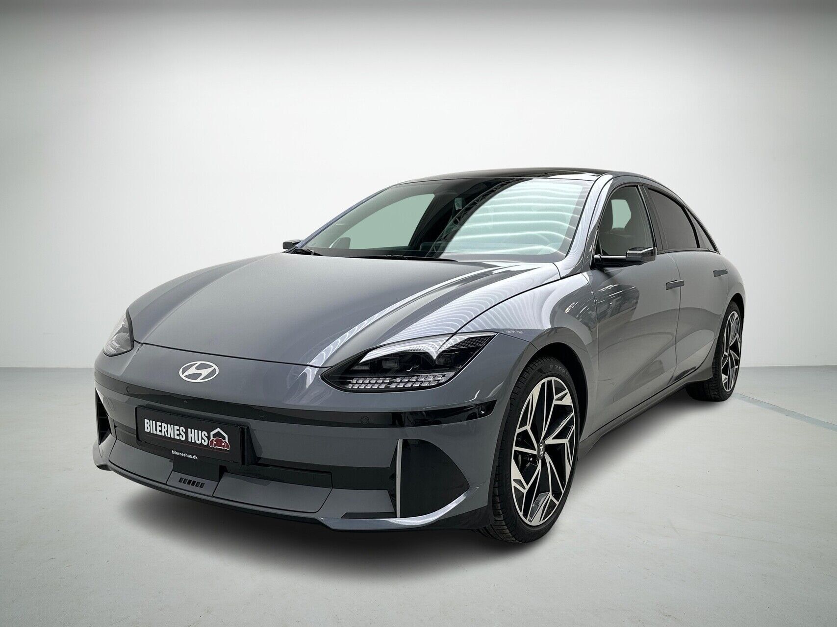 Hyundai Ioniq 6 Electric 77,4 kWh Ultimate 4WD 325HK Aut.