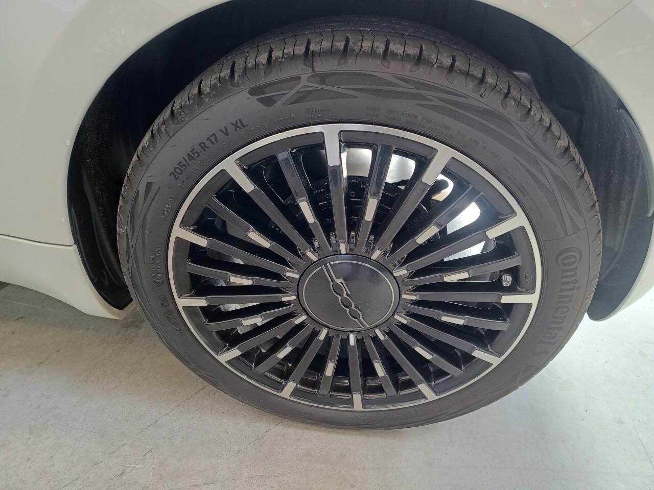 Fiat 500e EL La Prima 118HK 3d Aut.