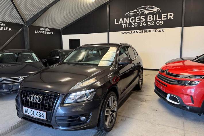 Grå Audi Q5 fra 2012