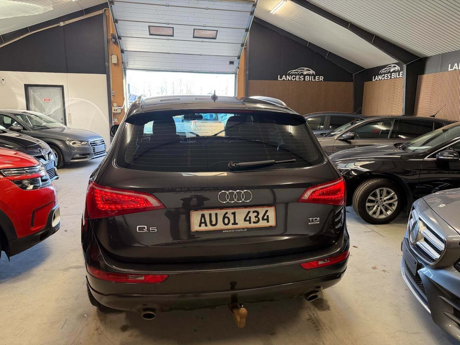 Grå Audi Q5 fra 2012