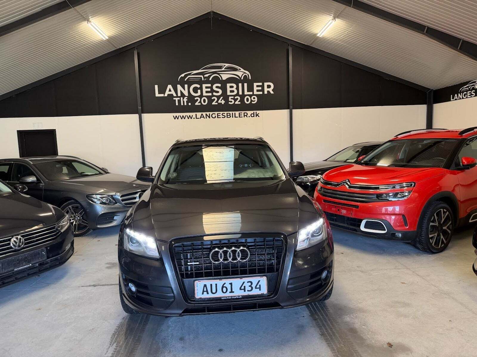 Grå Audi Q5 fra 2012