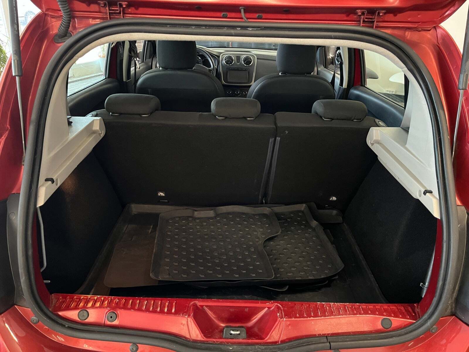 undefined Dacia Sandero Stepway fra 2016