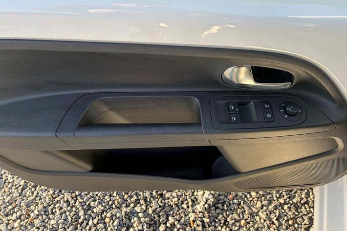 Hvid VW UP! fra 2017